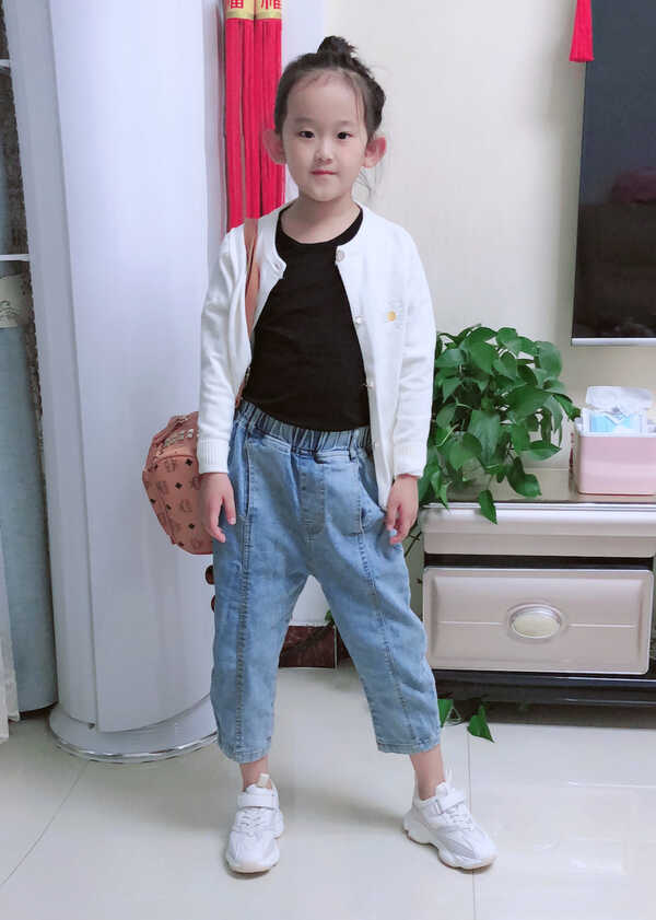 模特-