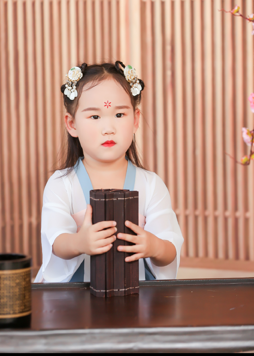模特-