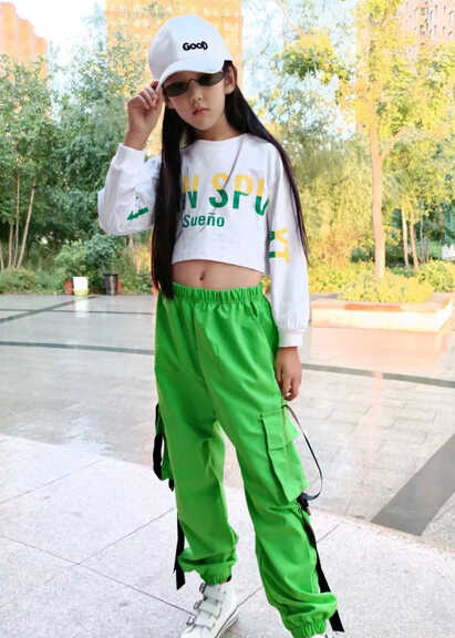 模特-