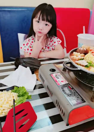 模特-
