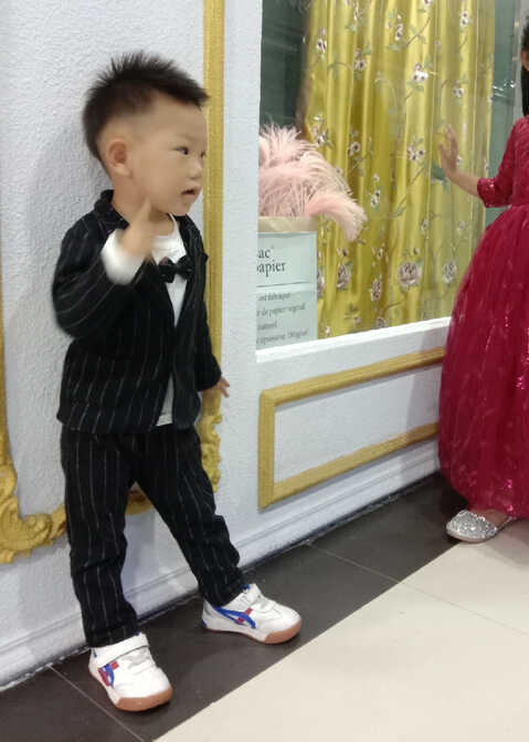 模特-
