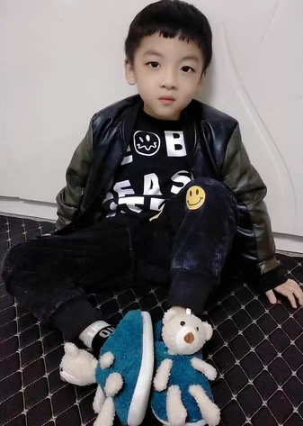 模特-