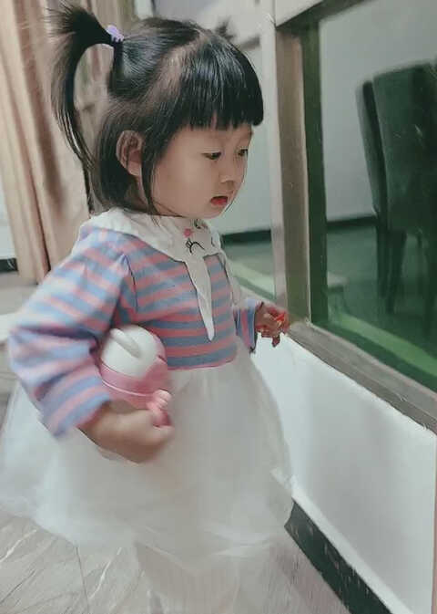 模特-