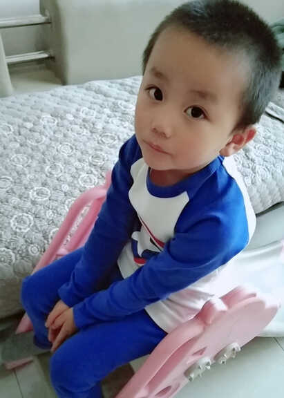 模特-