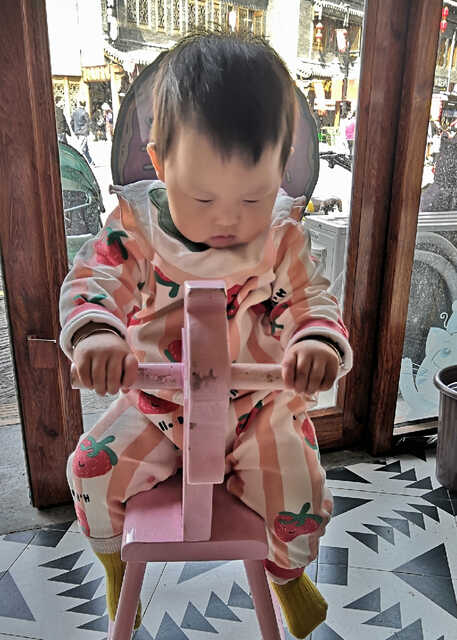 模特-
