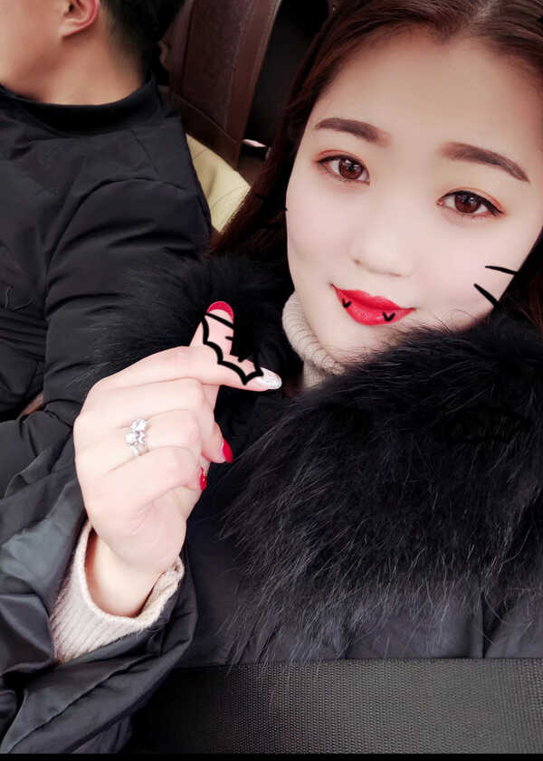 模特-