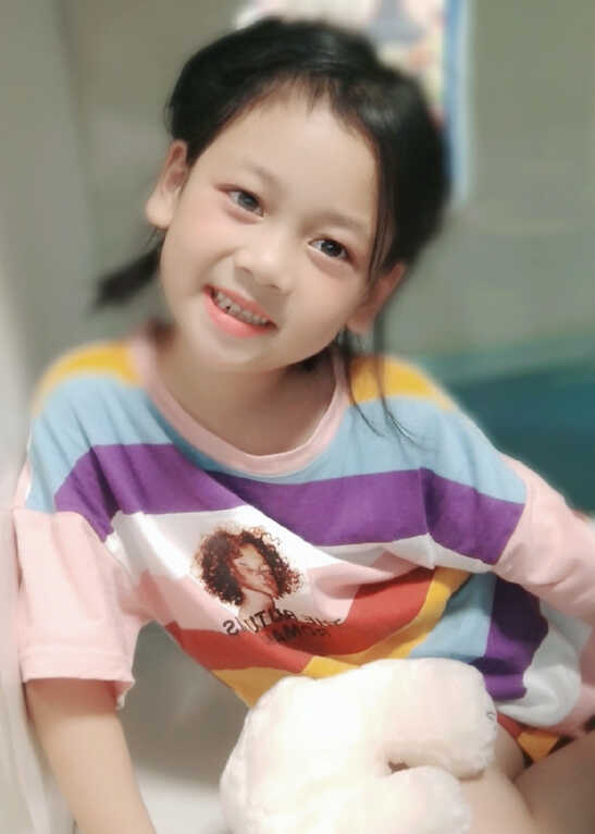 模特-