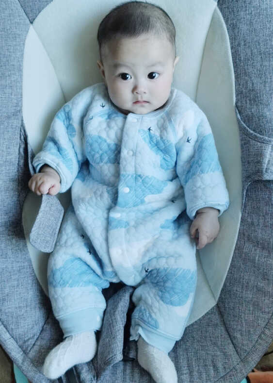 模特-