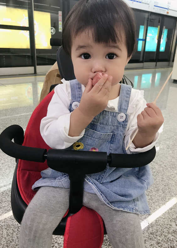 模特-