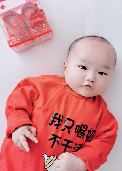 模特-