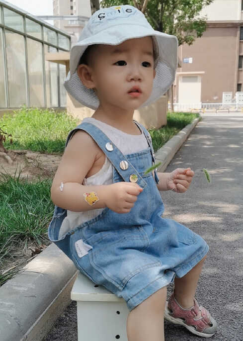 模特-