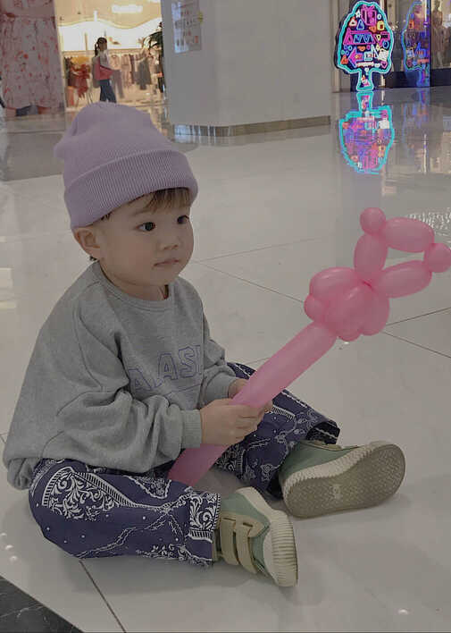 模特-