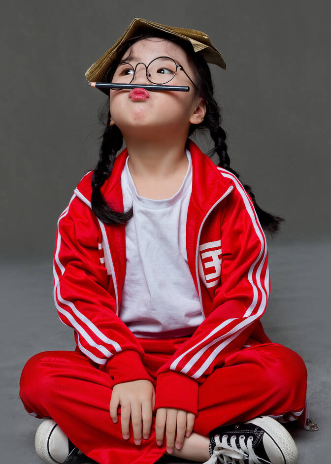 模特-