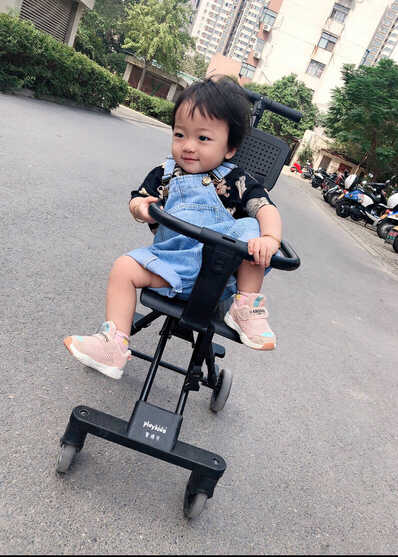 模特-