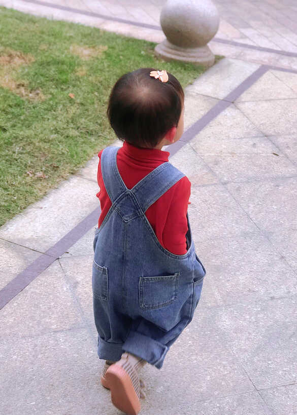 模特-