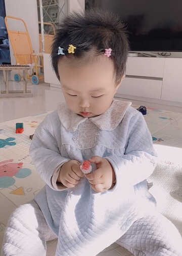 模特-