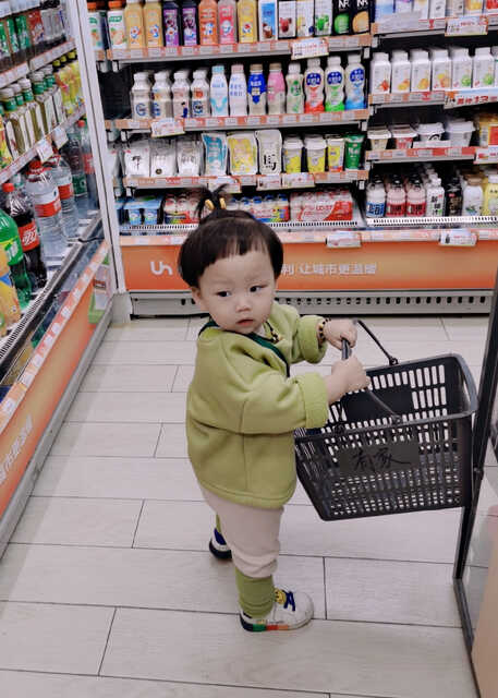 模特-