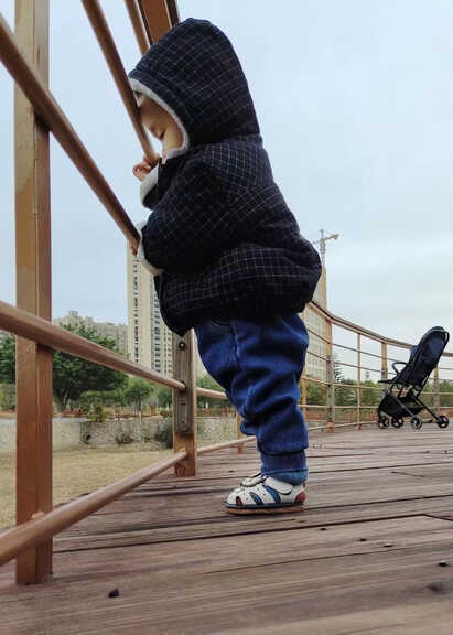 模特-