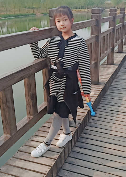 模特-