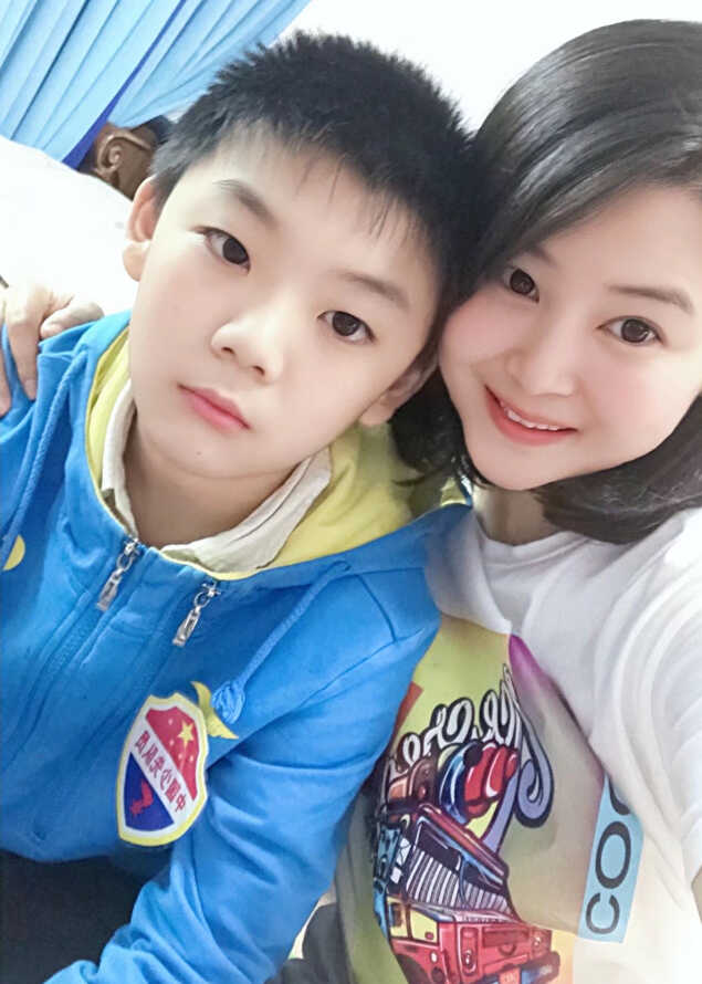 模特-