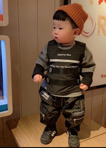 模特-