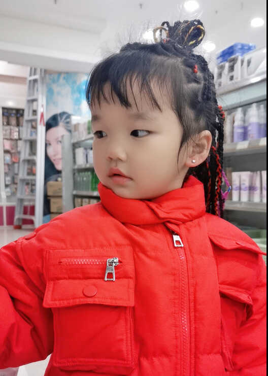 模特-