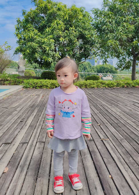 模特-