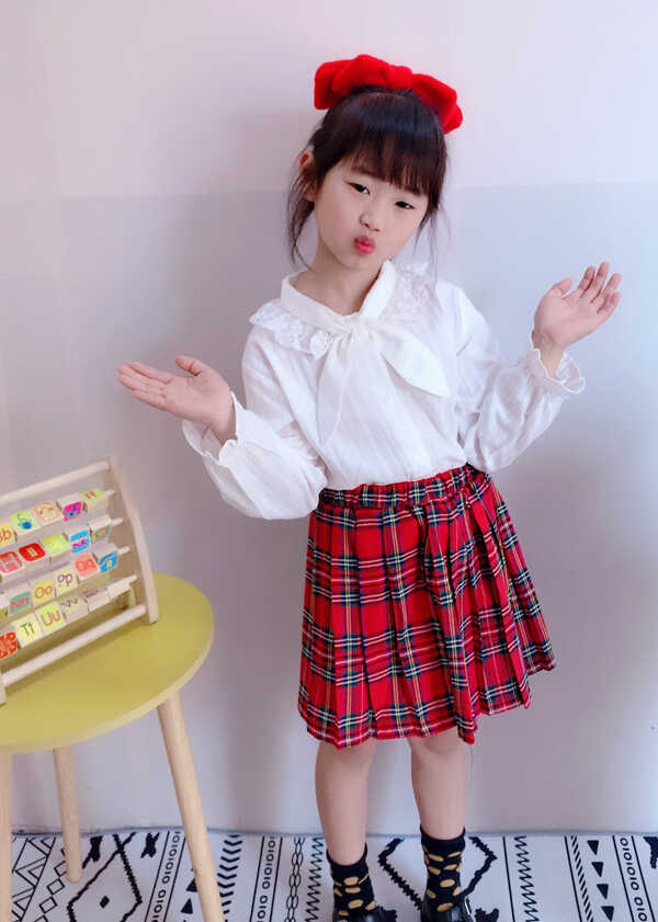 模特-