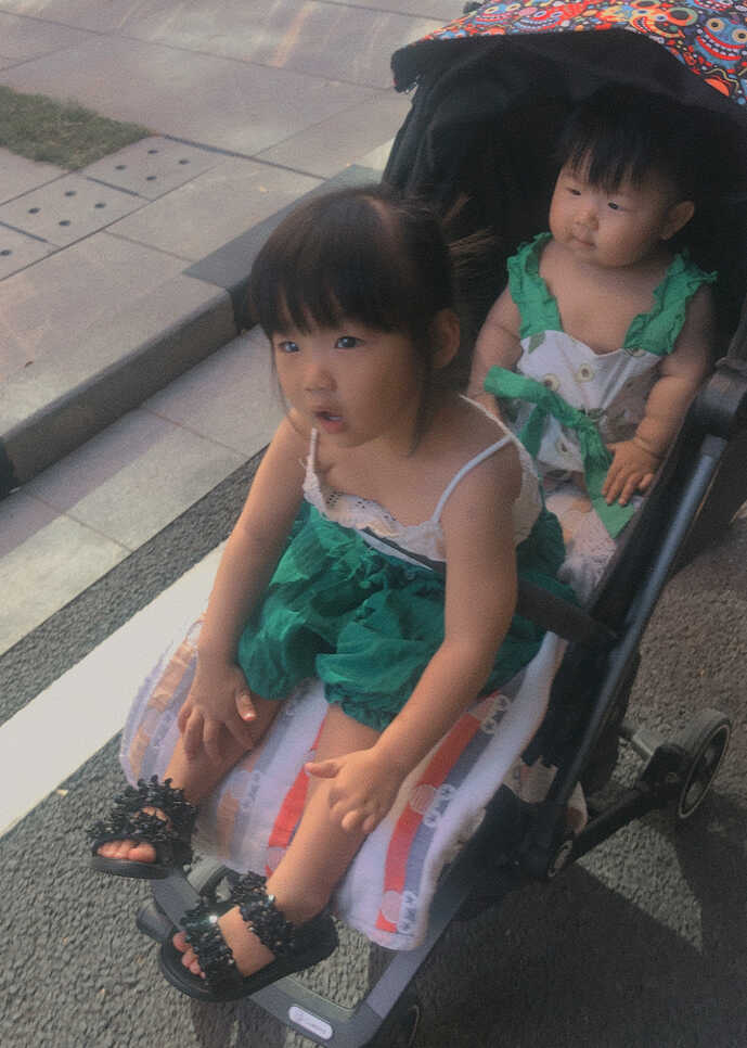 模特-