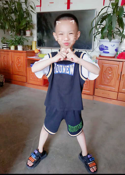 模特-