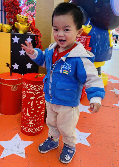 模特-