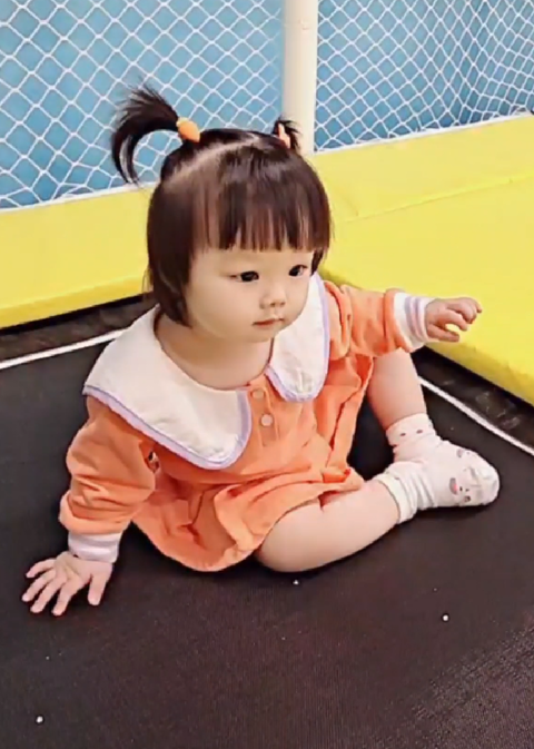 模特-