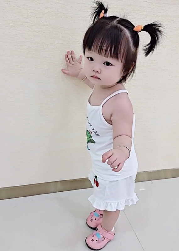模特-