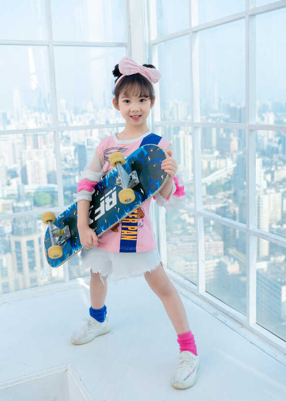 模特-