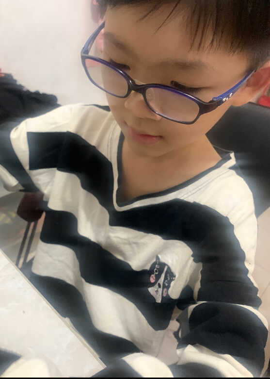 模特-