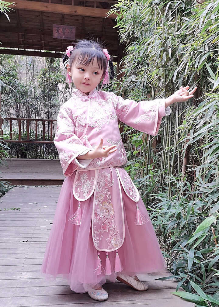 模特-