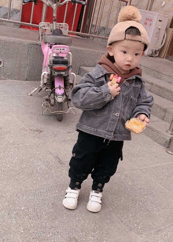 模特-