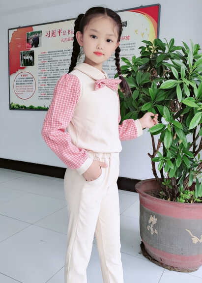 模特-