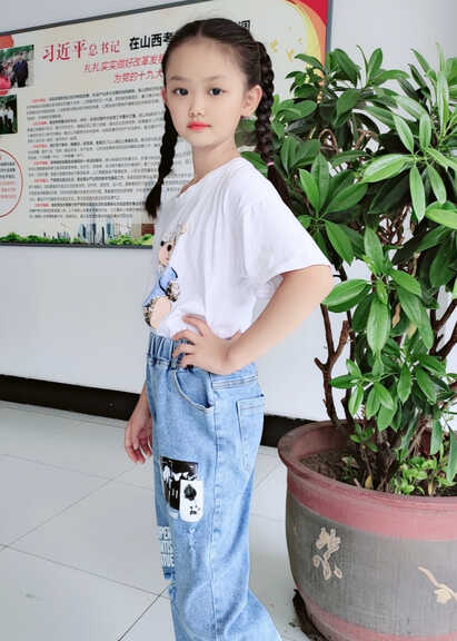 模特-