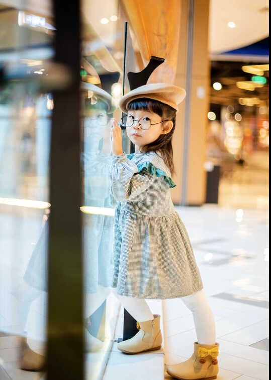 模特-