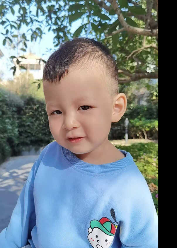 模特-