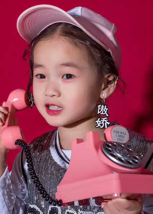 模特-
