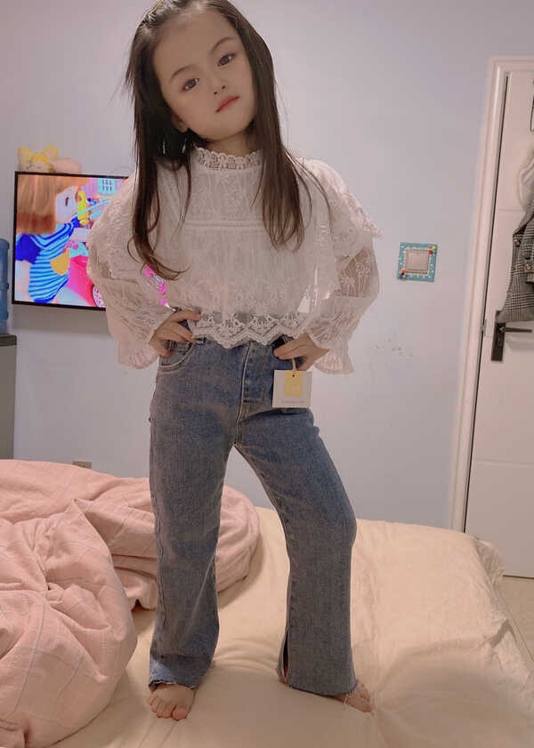 模特-