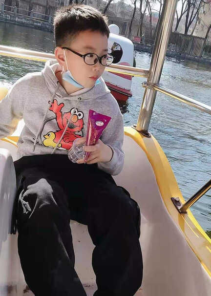 模特-
