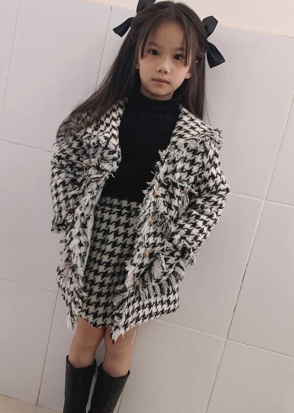 模特-