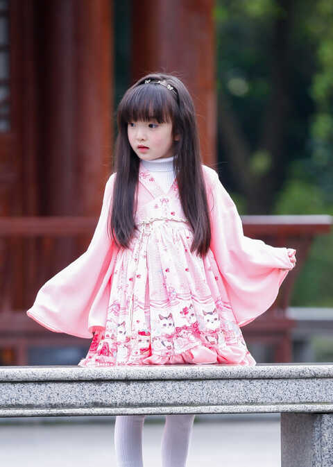 模特-