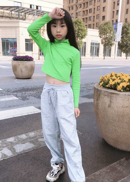 模特-