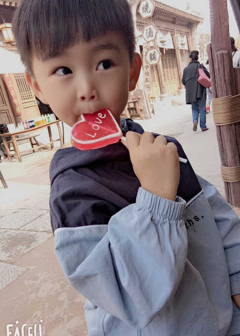 模特-