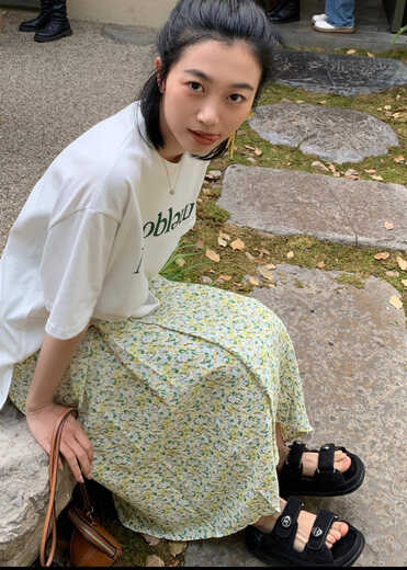模特-