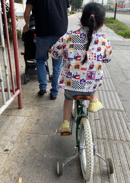 模特-